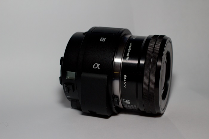 Sony QX1 mit 16-50mm Kit APS-C Objektiv