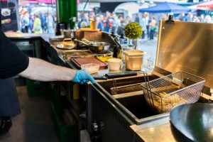 Das Streetfood-Festival Foodtruck-Happening auf dem Aarefeldplatz in Thun